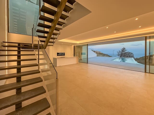 4 Zimmer Villa zu verkaufen in Altea mit Pool - 2.290.000 € (Ref: 9388185)