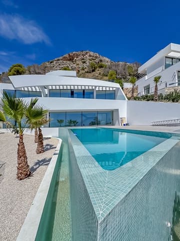 4 Zimmer Villa zu verkaufen in Altea mit Pool - 2.290.000 € (Ref: 9388185)