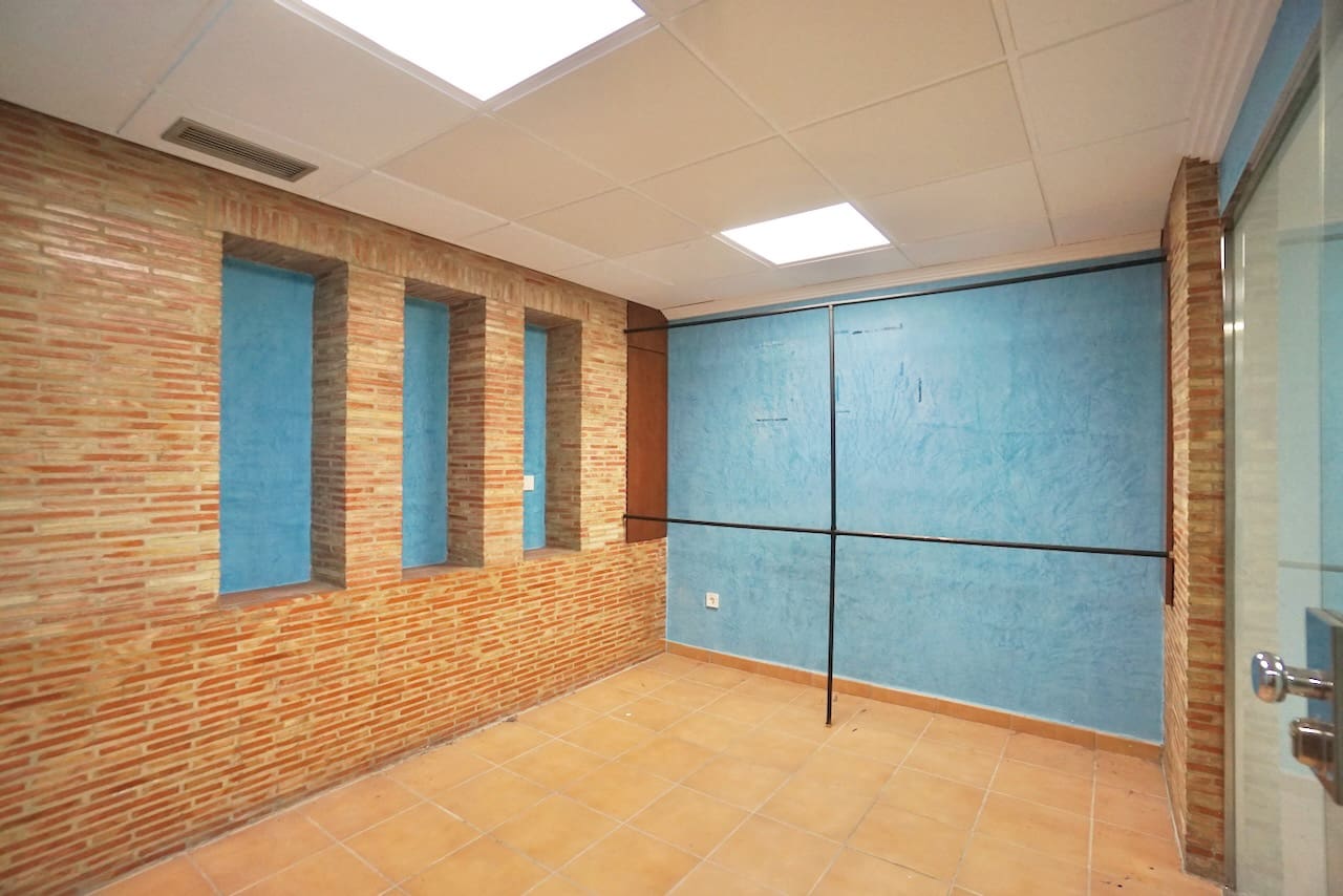 2 chambre Local Commercial à vendre à Moraira - 360 000 € (Ref: 9426372)