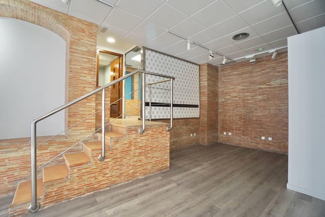 2 chambre Local Commercial à vendre à Moraira - 360 000 € (Ref: 9426372)