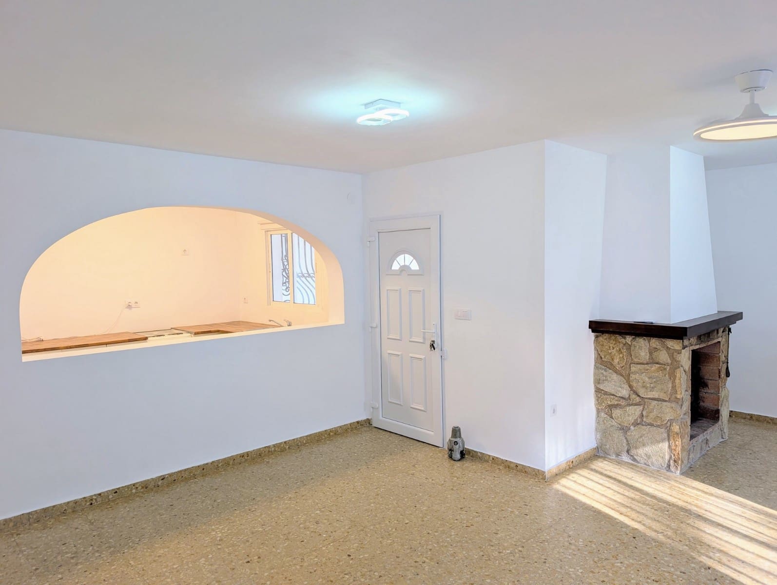 3 bedroom Villa for sale in Moraira - € 595,000 (Ref: 9437724)