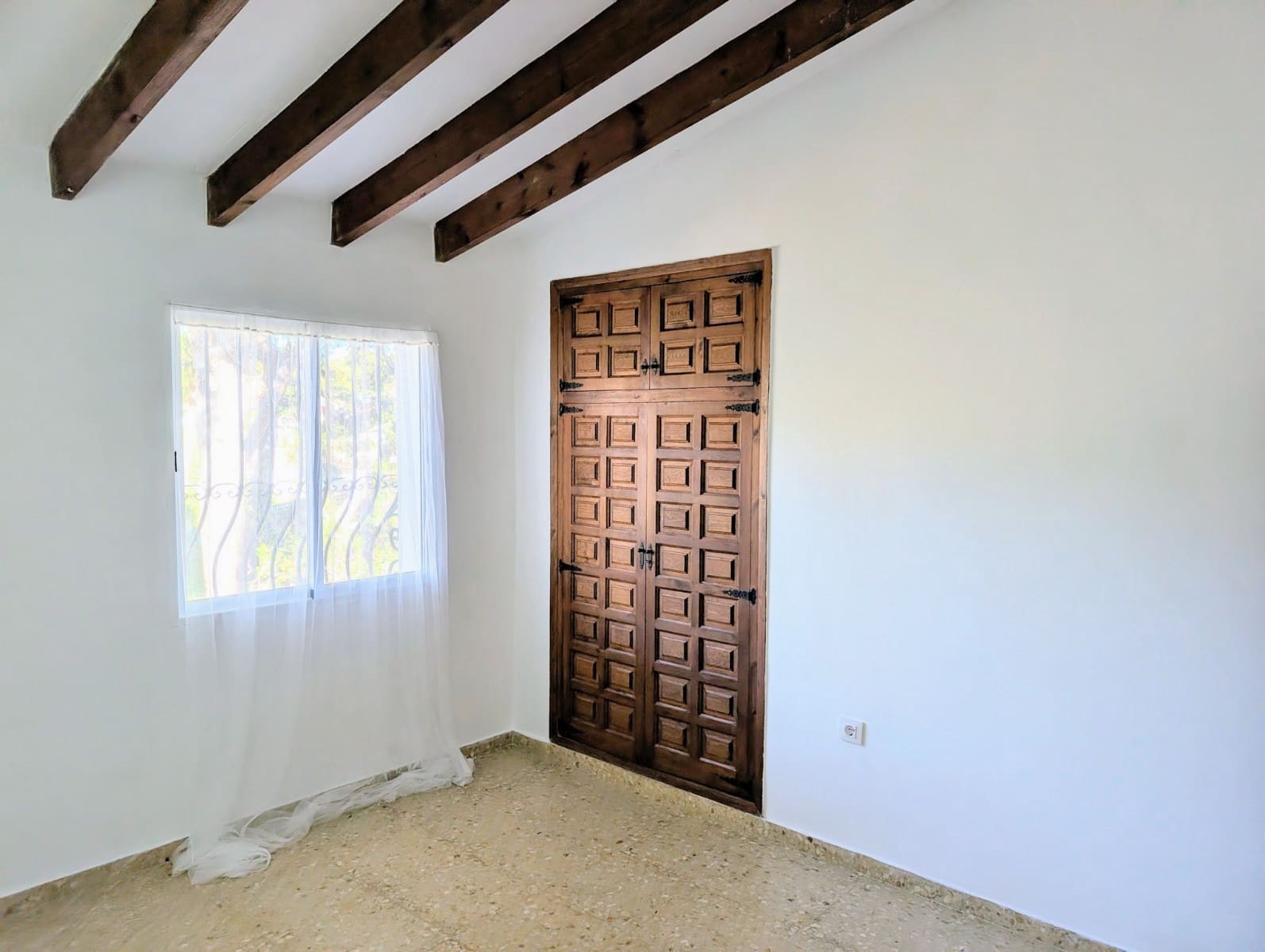 3 bedroom Villa for sale in Moraira - € 595,000 (Ref: 9437724)