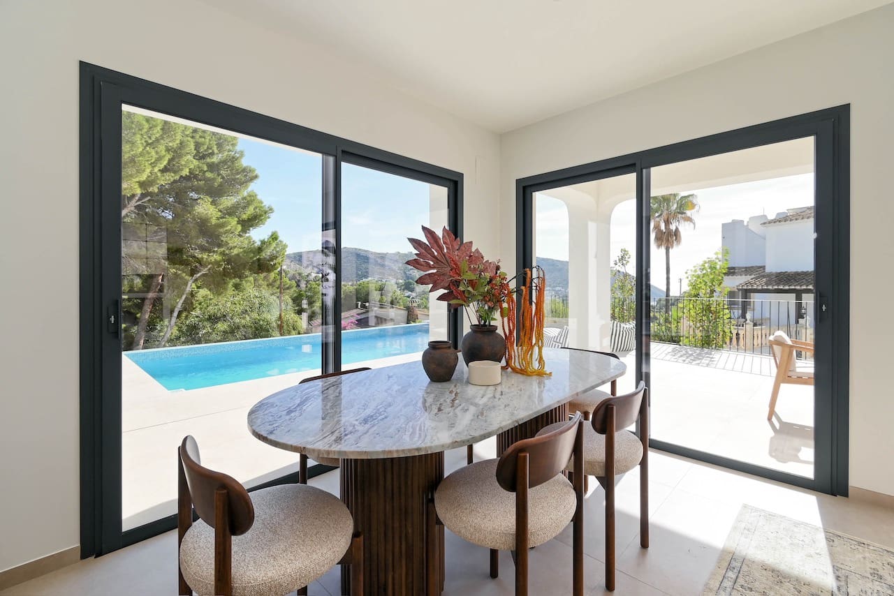 4 Zimmer Villa zu verkaufen in Moraira mit Pool Garage - 1.495.000 € (Ref: 9447275)