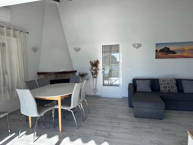 Chalet de 3 habitaciones en Moraira, Teulada-Moraira en venta con piscina garaje - 850.000 € (Ref: 9462913)