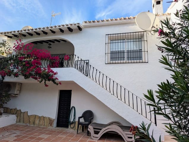 3 chambre Maison de Ville à vendre à Moraira, Teulada-Moraira - 359 000 € (Ref: 9474735)