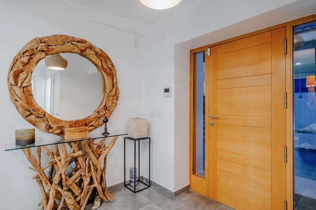 8 slaapkamer Villa te koop in Benissa met zwembad - € 3.595.000 (Ref: 9491883)