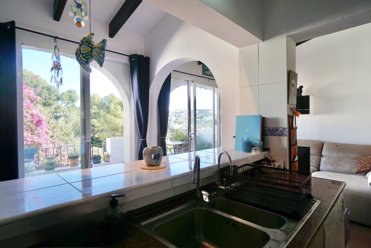 2 slaapkamer Bungalow te koop in Moraira met zwembad - € 349.000 (Ref: 9500749)