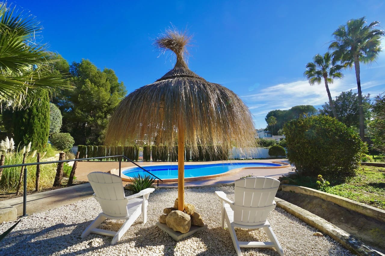 2 slaapkamer Bungalow te koop in Moraira met zwembad - € 349.000 (Ref: 9500749)