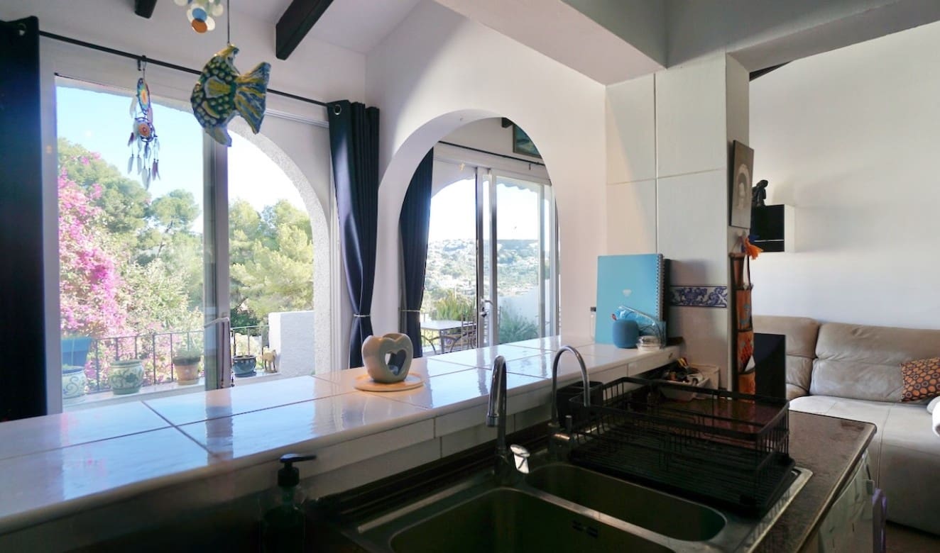 2 bedroom Bungalow for sale in Moraira with pool - € 349,000 (Ref: 9500749)