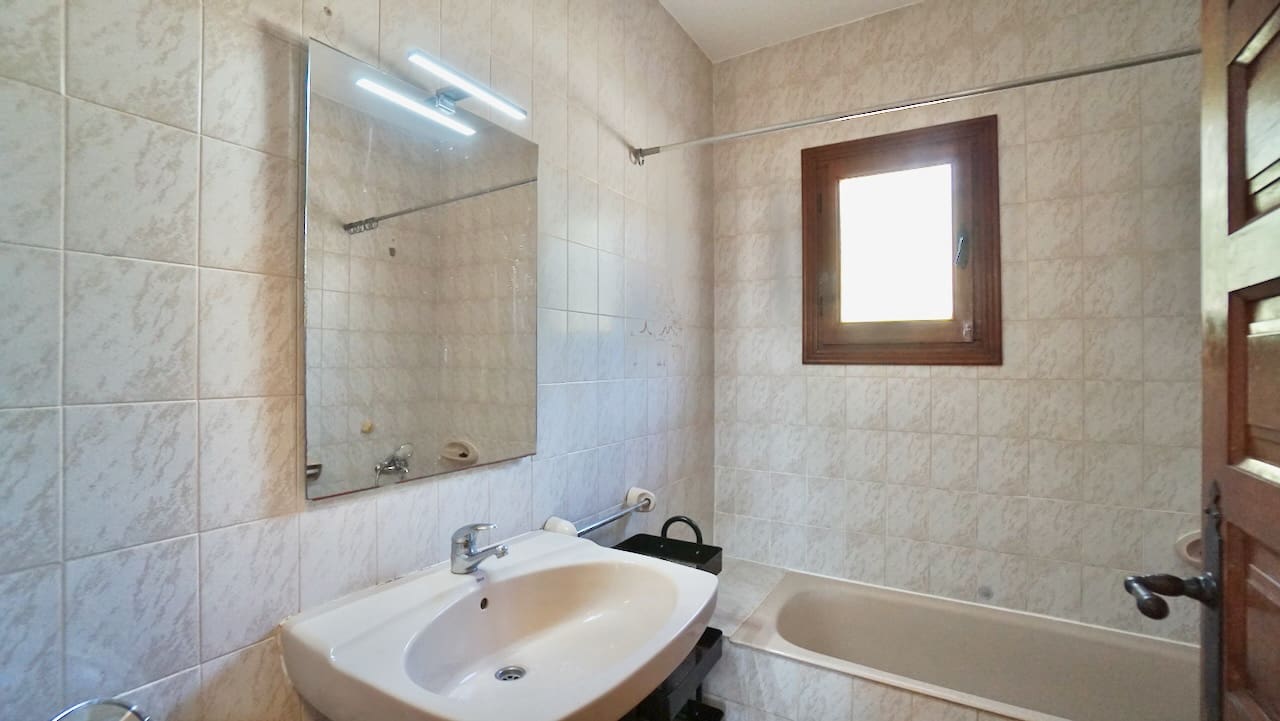 4 soveværelse Villa til salg i Moraira med swimmingpool - € 795.000 (Ref: 9511391)