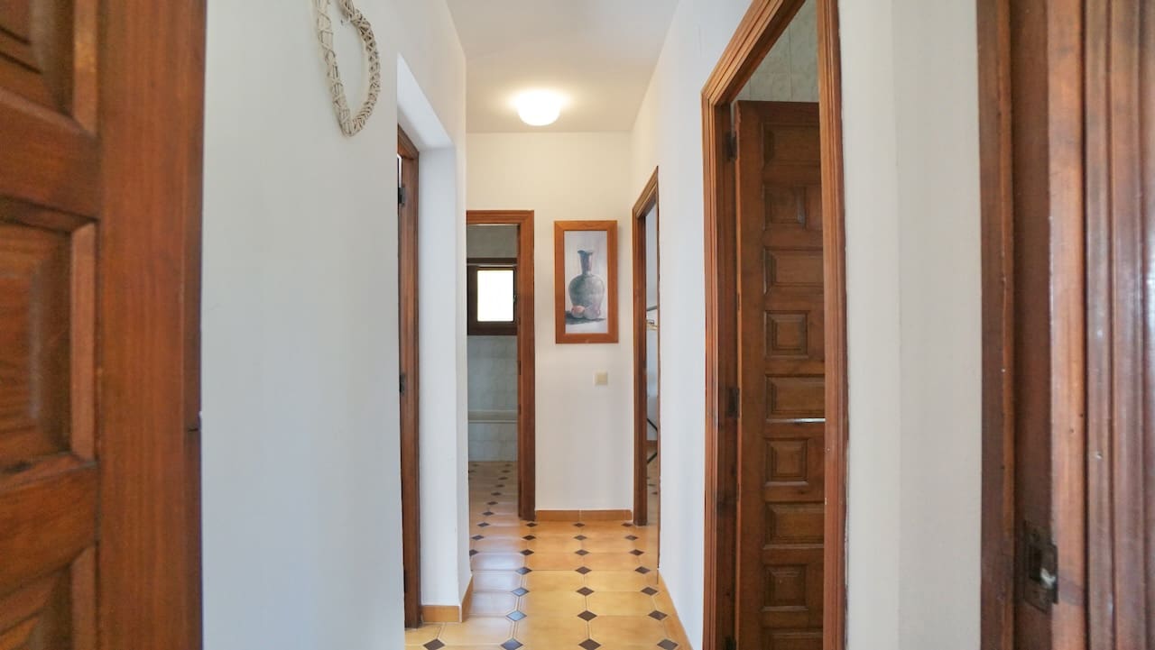 4 soveværelse Villa til salg i Moraira med swimmingpool - € 795.000 (Ref: 9511391)