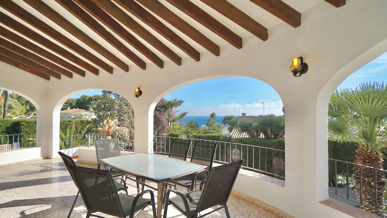 4 soveværelse Villa til salg i Moraira med swimmingpool - € 795.000 (Ref: 9511391)