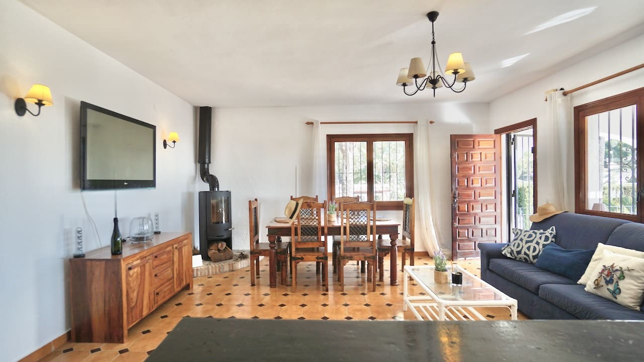 4 soveværelse Villa til salg i Moraira med swimmingpool - € 795.000 (Ref: 9511391)