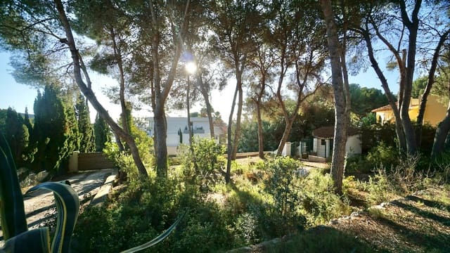 Building Plot for sale in Moraira, Teulada-Moraira - € 360,000 (Ref: 9517876)