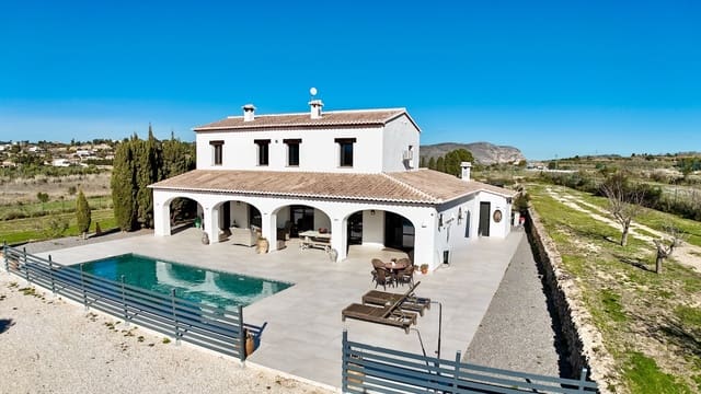 3 Zimmer Finca/Landgut zu verkaufen in Benissa mit Pool - 1.395.000 € (Ref: 9525578)