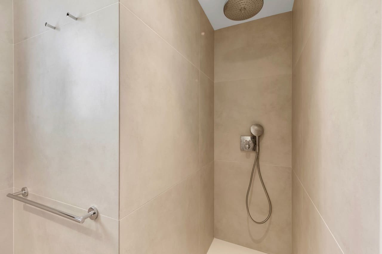 5 Zimmer Villa zu verkaufen in Cumbre del Sol mit Pool - 3.250.000 € (Ref: 9563729)