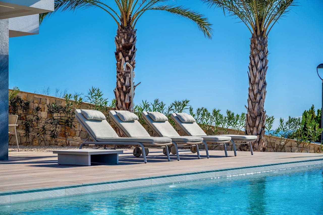 5 Zimmer Villa zu verkaufen in Cumbre del Sol mit Pool - 3.250.000 € (Ref: 9563729)