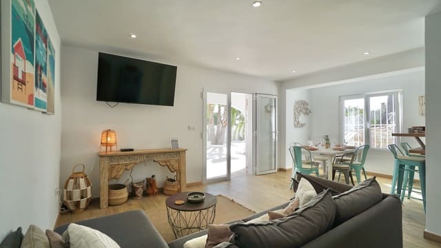 6 makuuhuone Huvila myytävänä paikassa Moraira, Teulada-Moraira mukana uima-altaan - 859 000 € (Ref: 9569421)