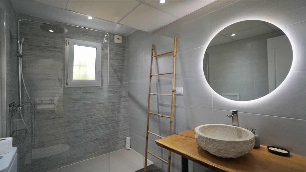 Chalet de 6 habitaciones en Moraira en venta con piscina - 859.000 € (Ref: 9569421)