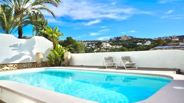 6 makuuhuone Huvila myytävänä paikassa Moraira, Teulada-Moraira mukana uima-altaan - 859 000 € (Ref: 9569421)