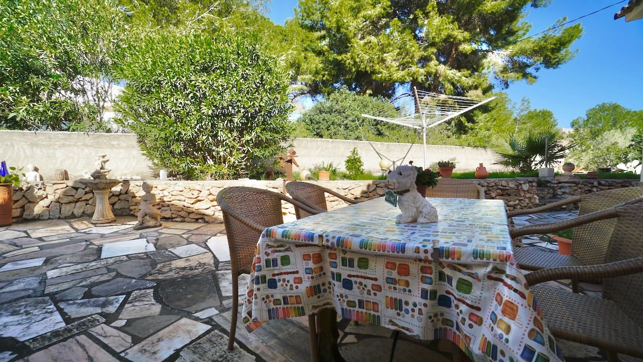 3 bedroom Villa for sale in Moraira with pool garage - € 649,000 (Ref: 9591802)