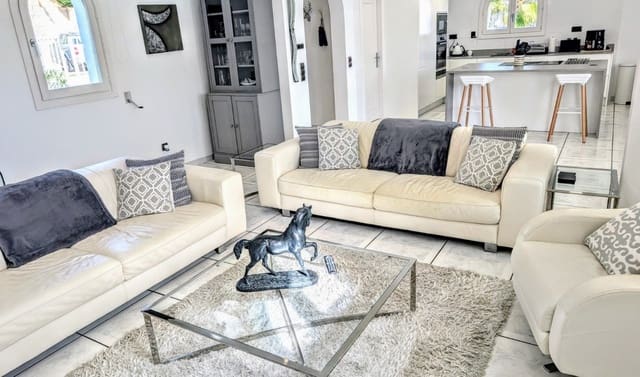 3 bedroom Villa for sale in Benimeit - Tabaira, Teulada-Moraira with pool - € 1,100,000 (Ref: 9699324)