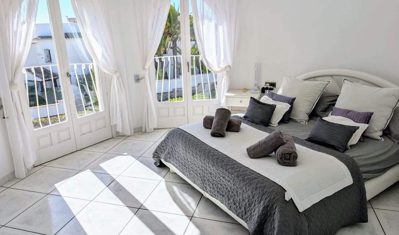 3 soverom Villa til salgs i Moraira med svømmebasseng - € 1 100 000 (Ref: 9699324)