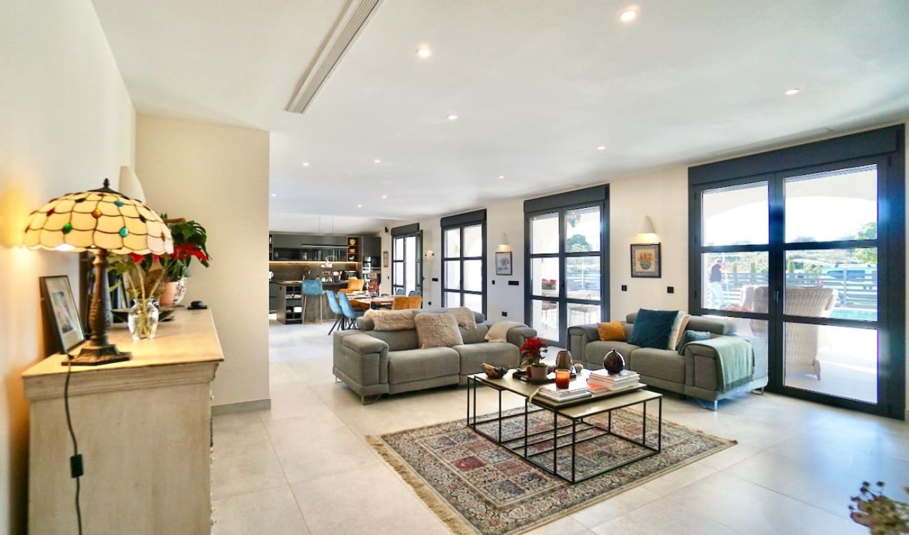 3 soveværelse Finca/Landehus til salg i Benissa med swimmingpool - € 1.395.000 (Ref: 9699326)