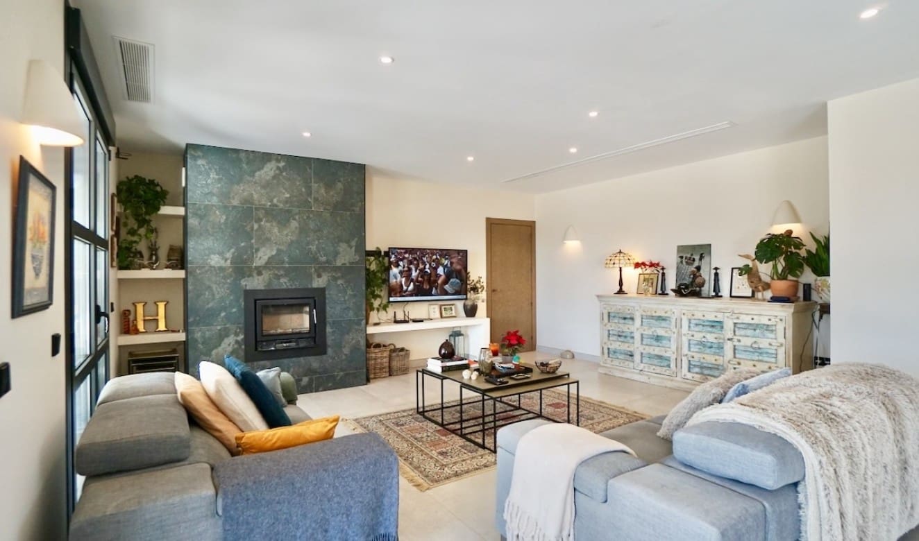 3 soveværelse Finca/Landehus til salg i Benissa med swimmingpool - € 1.395.000 (Ref: 9699326)