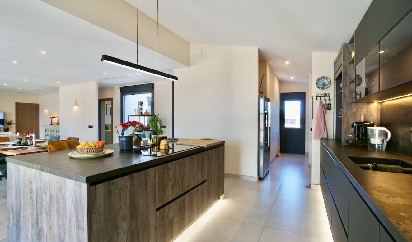 3 soveværelse Finca/Landehus til salg i Benissa med swimmingpool - € 1.395.000 (Ref: 9699326)