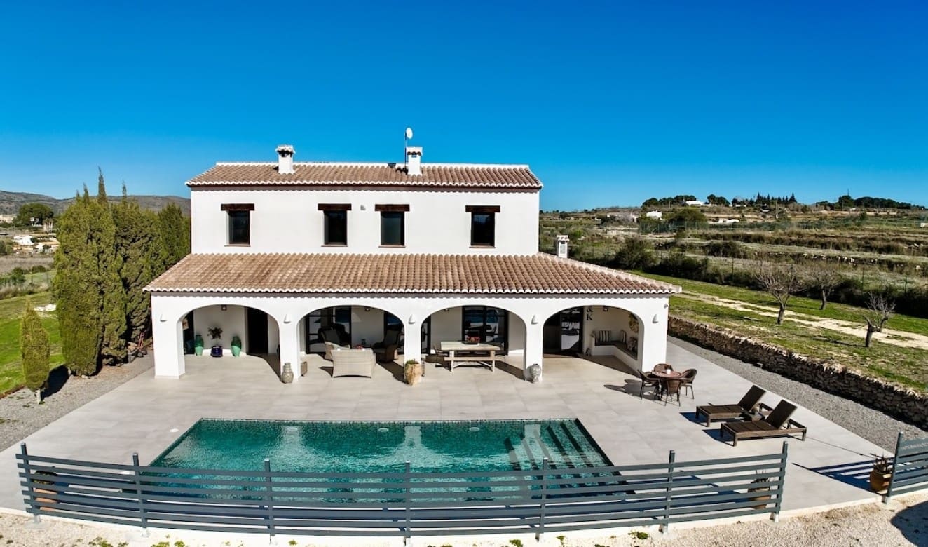 3 soveværelse Finca/Landehus til salg i Benissa med swimmingpool - € 1.395.000 (Ref: 9699326)