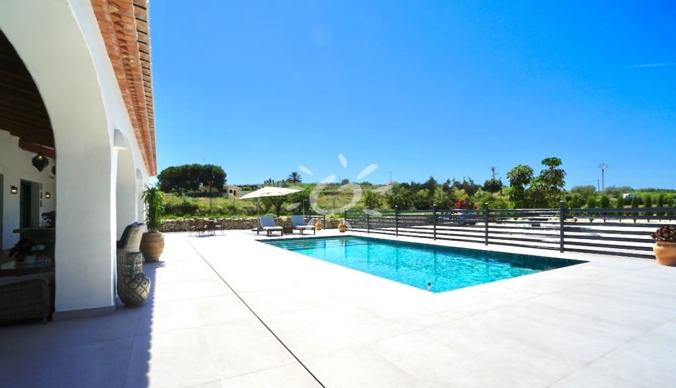 3 sovrum Finca/Hus på landet till salu i Benissa med pool - 1 335 000 € (Ref: 9699326)