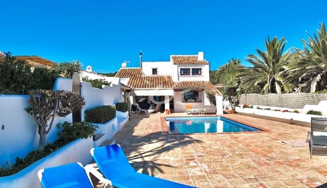 4 chambre Villa/Maison à vendre à Moraira, Teulada-Moraira avec piscine - 2 990 000 € (Ref: 9699327)