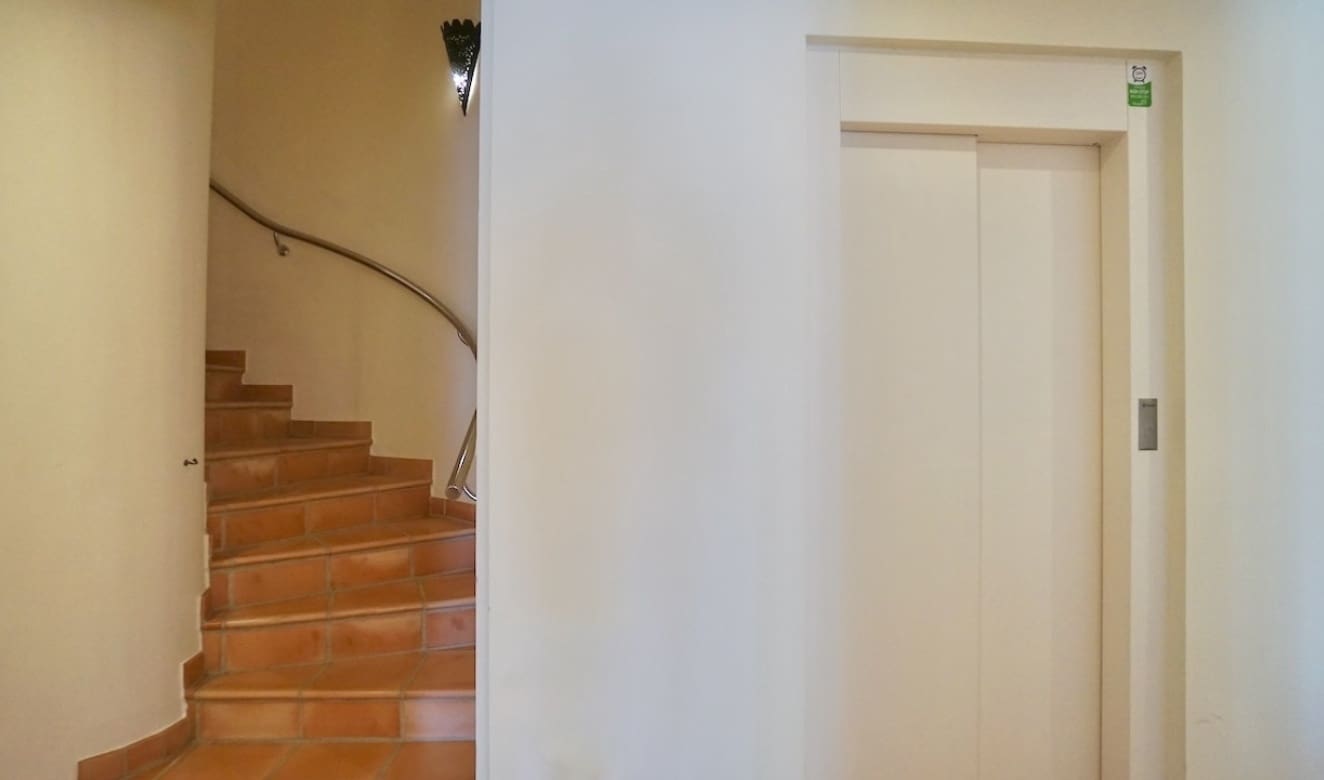 7 bedroom Villa for sale in Moraira with pool - € 2,750,000 (Ref: 9699328)