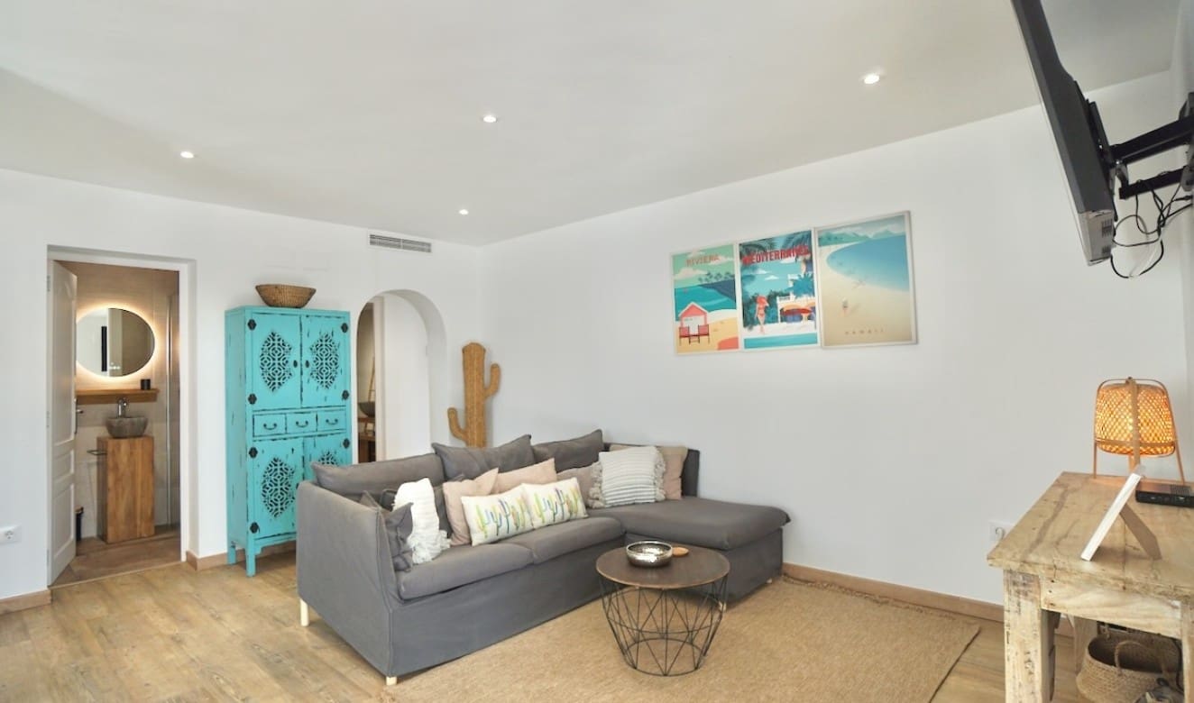 6 soveværelse Villa til salg i Moraira med swimmingpool - € 859.000 (Ref: 9699329)