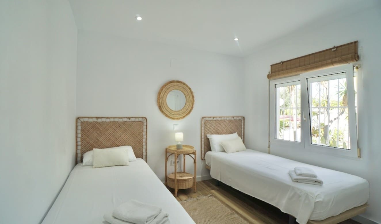 6 soveværelse Villa til salg i Moraira med swimmingpool - € 859.000 (Ref: 9699329)