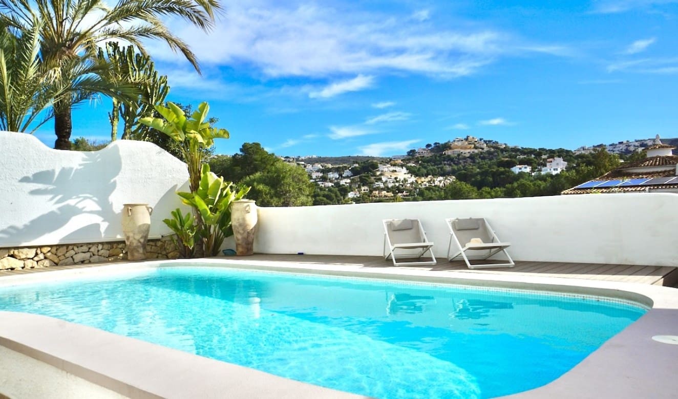 6 soveværelse Villa til salg i Moraira med swimmingpool - € 859.000 (Ref: 9699329)