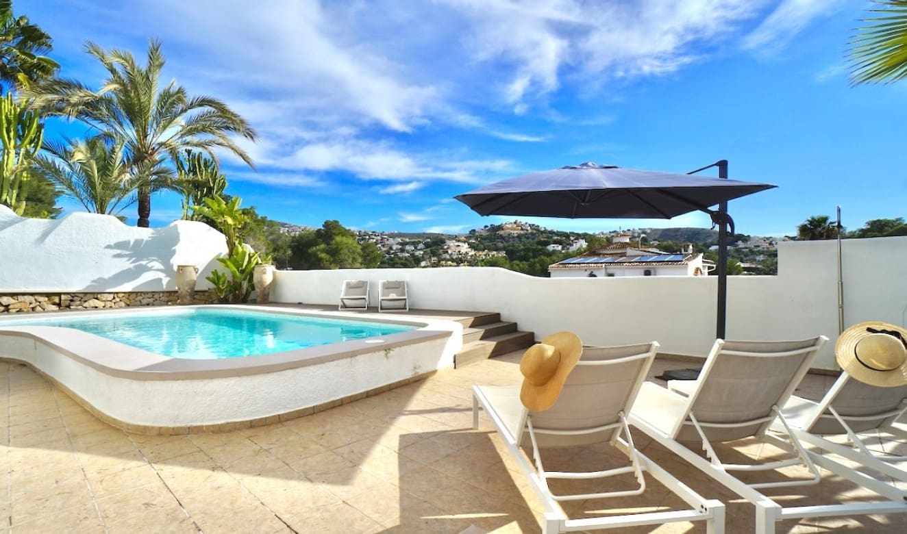 6 soveværelse Villa til salg i Moraira med swimmingpool - € 859.000 (Ref: 9699329)