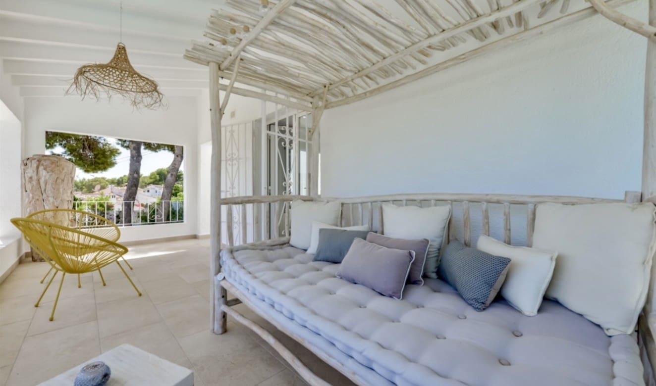 6 soveværelse Villa til salg i Moraira med swimmingpool - € 859.000 (Ref: 9699329)