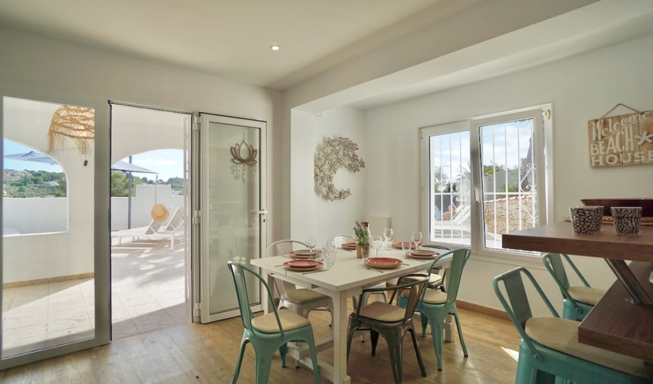 6 soveværelse Villa til salg i Moraira med swimmingpool - € 859.000 (Ref: 9699329)