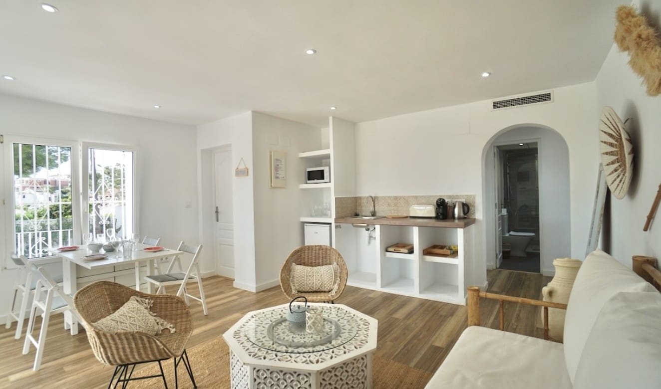 6 soveværelse Villa til salg i Moraira med swimmingpool - € 859.000 (Ref: 9699329)