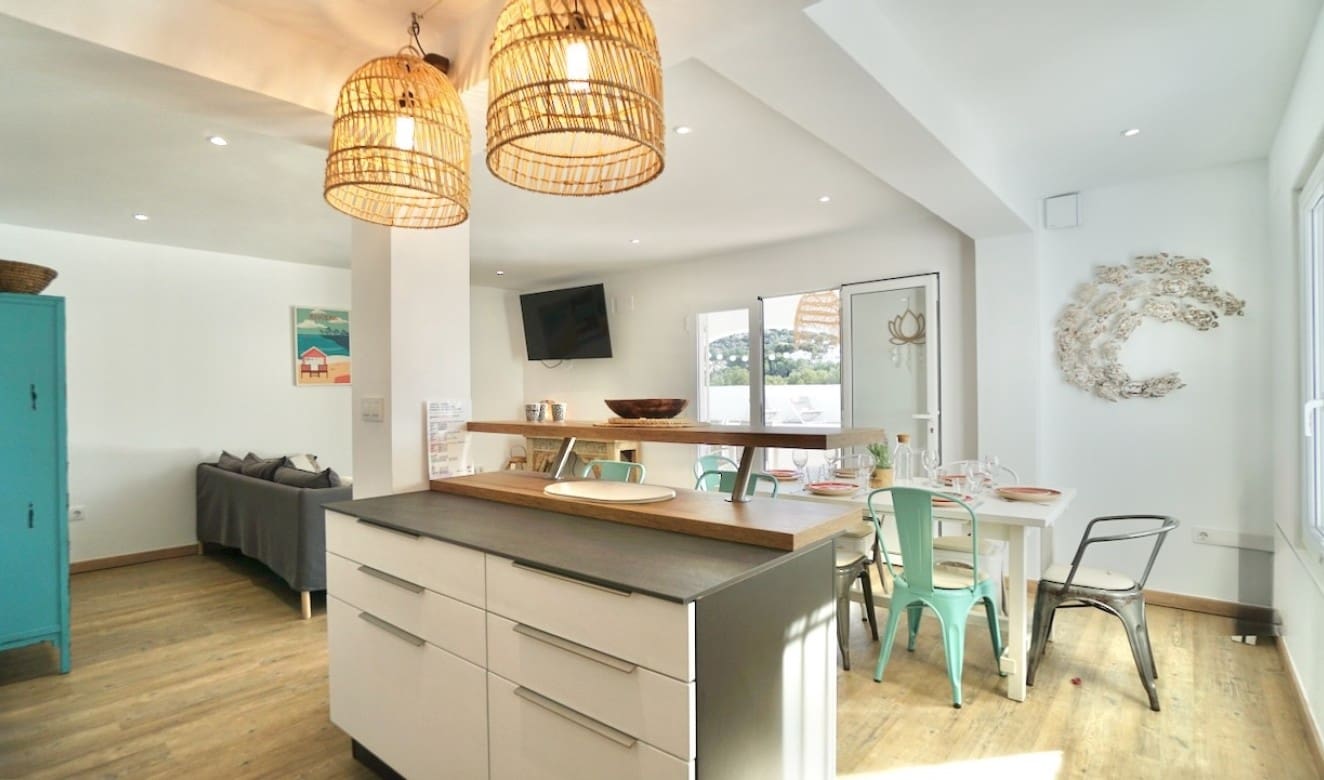 6 soveværelse Villa til salg i Moraira med swimmingpool - € 859.000 (Ref: 9699329)