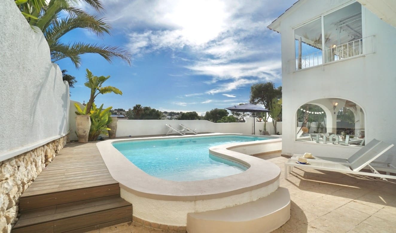 6 soveværelse Villa til salg i Moraira med swimmingpool - € 859.000 (Ref: 9699329)