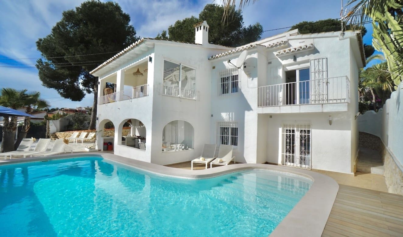 6 soveværelse Villa til salg i Moraira med swimmingpool - € 859.000 (Ref: 9699329)