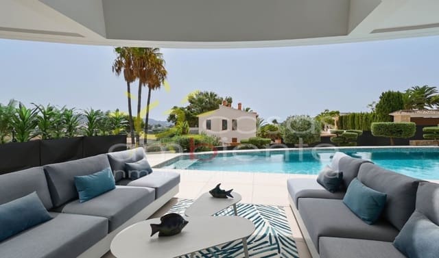 3 makuuhuone Huvila myytävänä paikassa Moraira, Teulada-Moraira mukana uima-altaan 
autotalli - 2 100 000 € (Ref: 9699330)