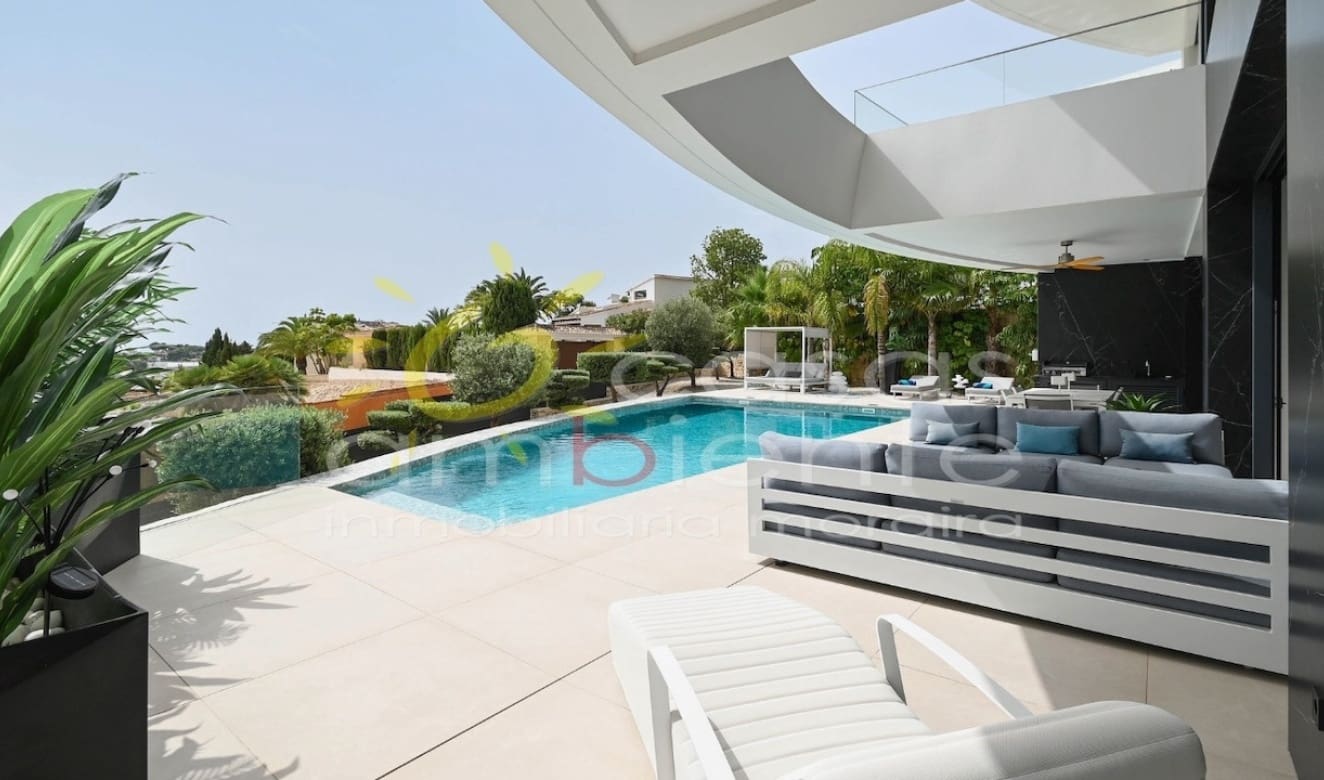 3 soveværelse Villa til salg i Moraira med swimmingpool garage - € 2.100.000 (Ref: 9699330)