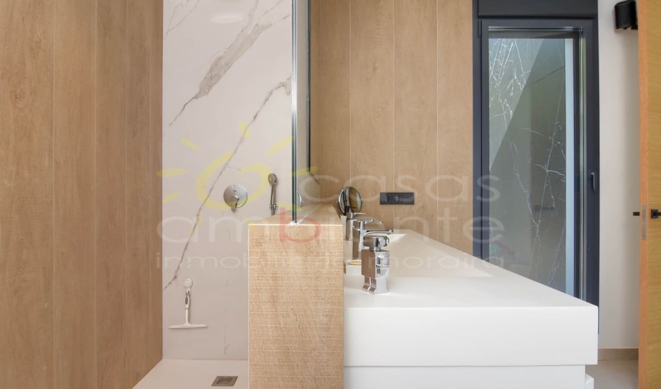 3 soveværelse Villa til salg i Moraira med swimmingpool garage - € 2.100.000 (Ref: 9699330)