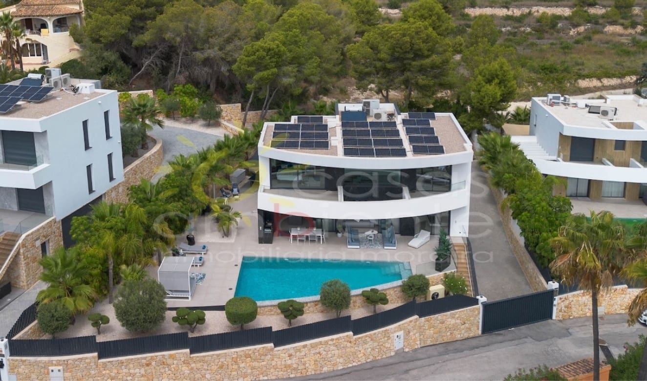 3 soveværelse Villa til salg i Moraira med swimmingpool garage - € 2.100.000 (Ref: 9699330)