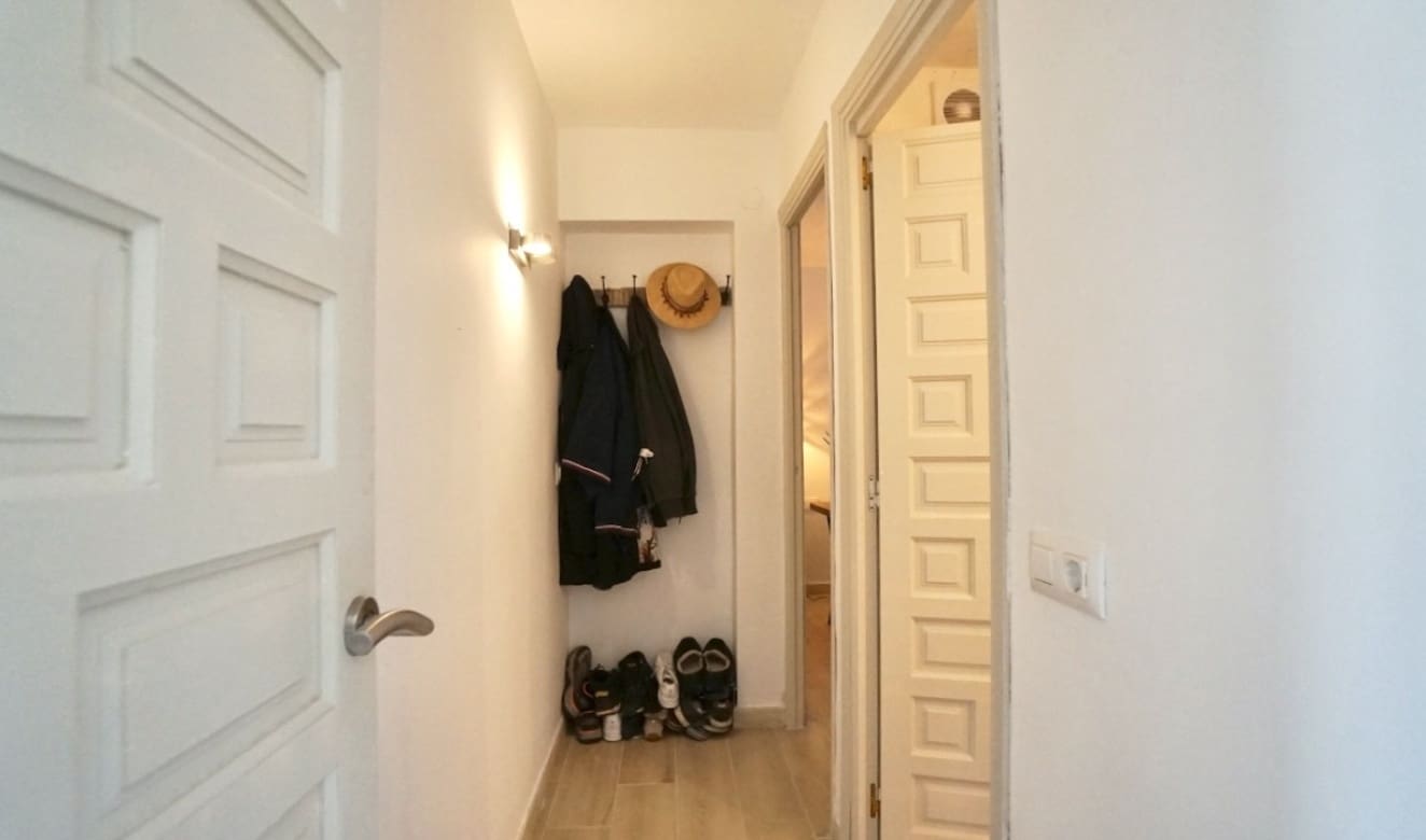 5 bedroom Villa for sale in Moraira with pool - € 895,000 (Ref: 9708082)