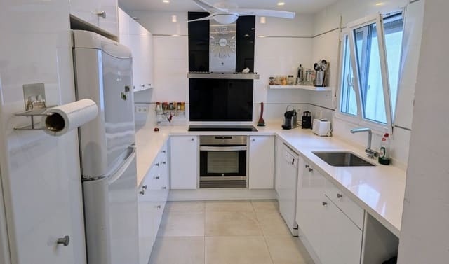 Chalet de 4 habitaciones en Benissa en venta con piscina - 599.500 € (Ref: 9709059)